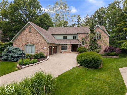 4610 Hickory Ct, Zionsville, IN, 46077-9424 | Card Image