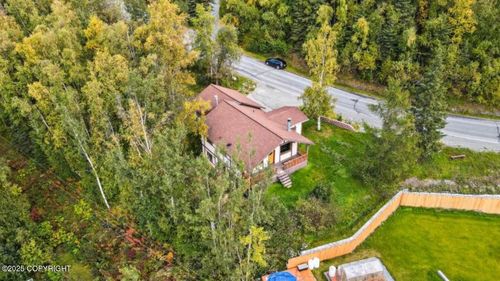 11806 W Skyline Dr, Eagle River, AK, 99577-7909 | Card Image