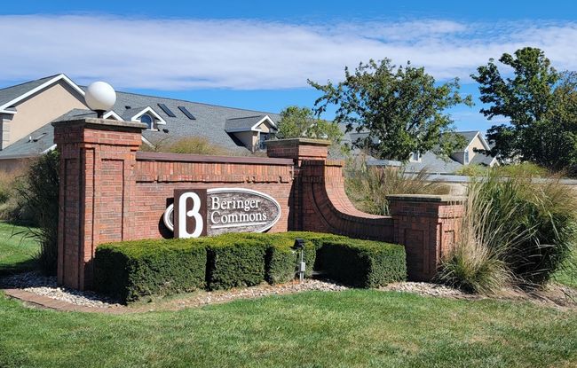 704 Beacon Hill Cir, Home with 0 bedrooms, 0 bathrooms and null parking in Urbana IL | Image 7