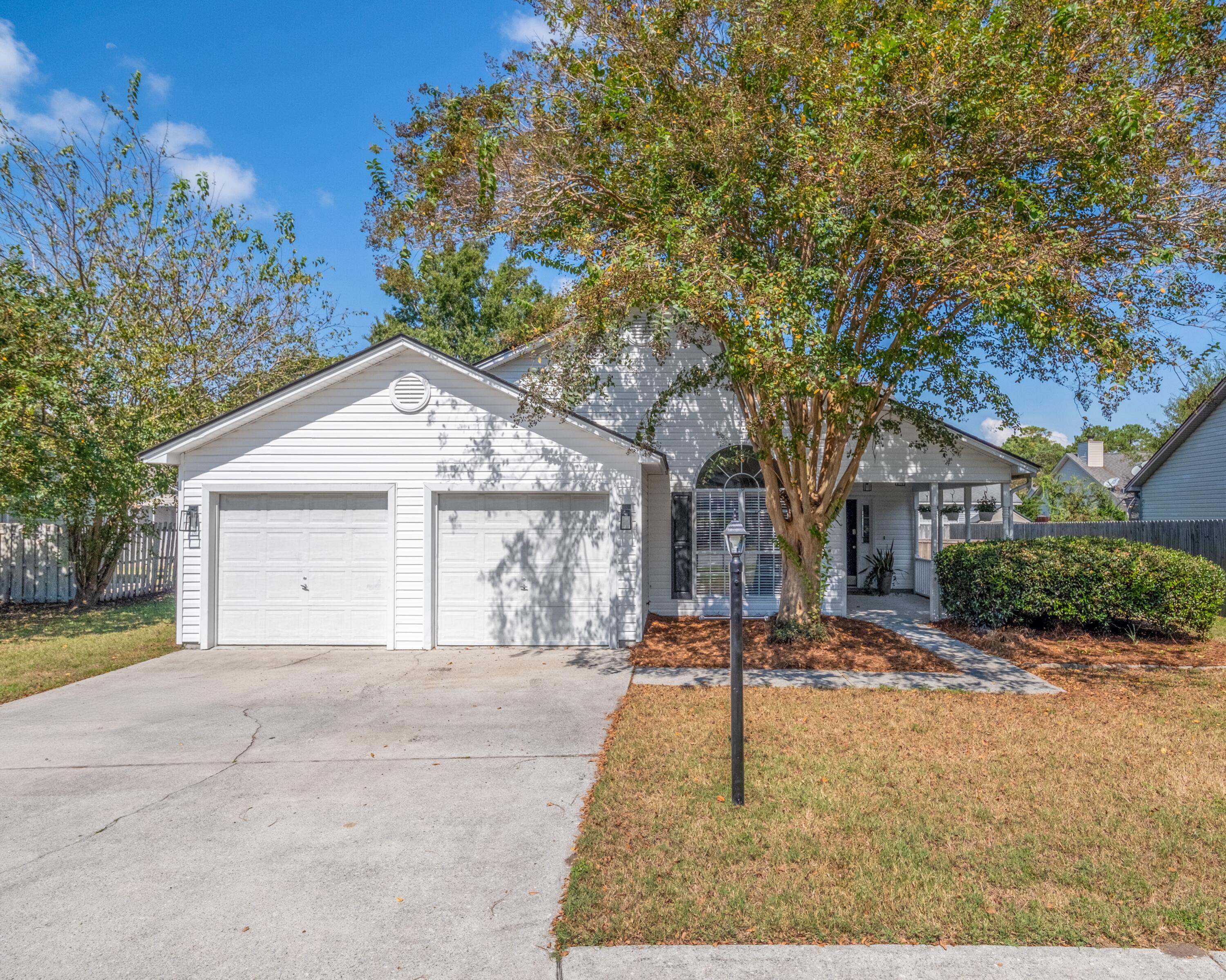 Cadence Dr, Mount Pleasant, SC 29466