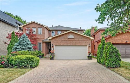 209 Ellerslie Ave, North York, ON, M2N1Y3 | Card Image