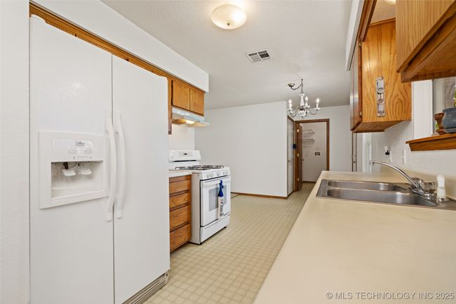 kitchen | Image 12