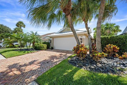 109 Seashore Dr, Jupiter, FL, 33477-9618 | Card Image