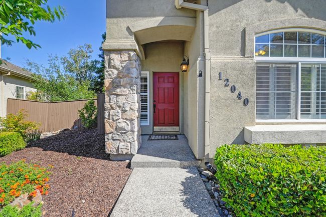 12040 Gold Arbor Ln, House other with 3 bedrooms, 2 bathrooms and null parking in Gold River CA | Image 5