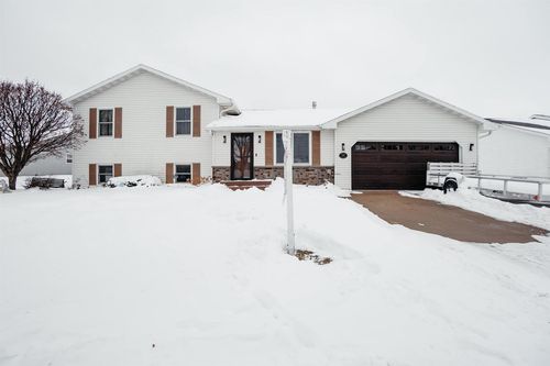 195 Yacoub Lane, Fond Du Lac, WI, 54935 | Card Image