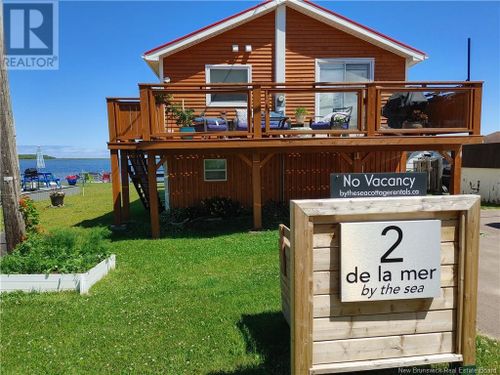 2 De La Mer Blvd, Cocagne, NB, E4R2L9 | Card Image