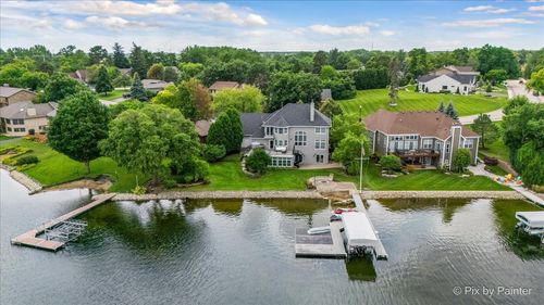 15 Shoshoni Trl, Lake Villa, IL, 60046-5012 | Card Image