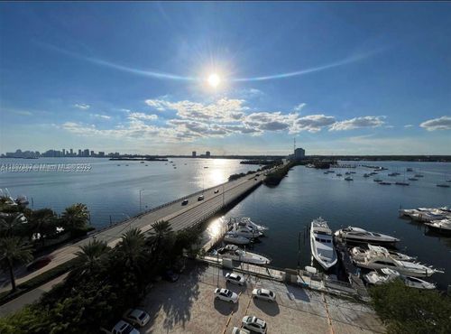 apt-1001-7904 West Dr, North Bay Village, FL, 33141-5533 | Card Image