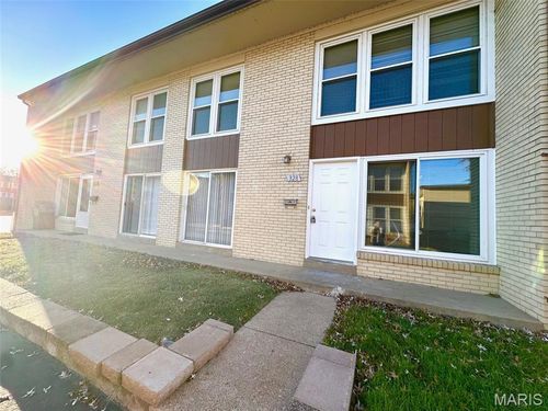 336 Forder Rd, Saint Louis, MO, 63129-2638 | Card Image