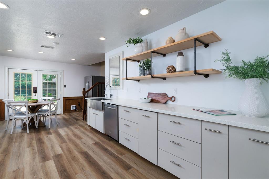 Crescent Wood Ln, Spring, TX 77379
