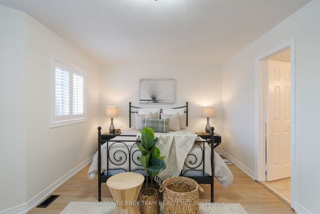 23 Bexley Cres, House other with 4 bedrooms, 3 bathrooms and 2 parking in Whitby ON | Image 23