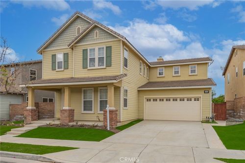 11060 Sweetgum St, Corona, CA, 92883-3056 | Card Image