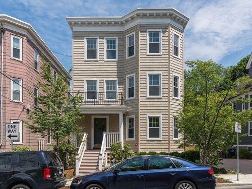 1-17 Standish St, Cambridge, MA, 02138-6890 | Card Image