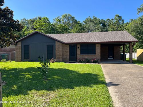 202 Mary Dr, Gulfport, MS, 39503-2910 | Card Image