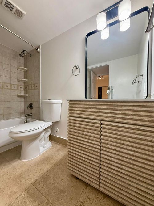 apt-1116-530 S Park Rd, Hollywood, FL, 33021-8515 | Card Image