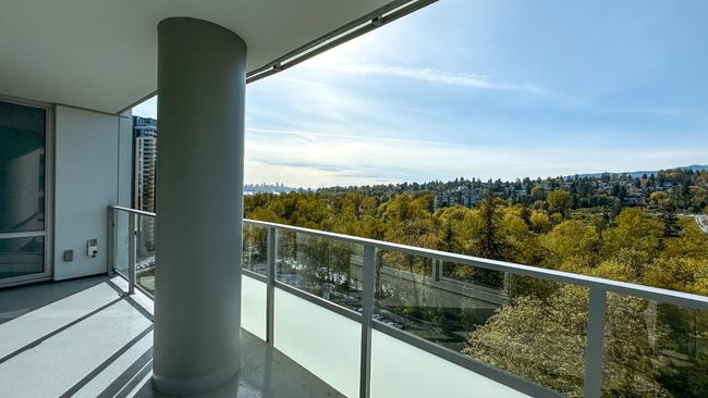 1401 - 1500 Fern Street, Condo with 2 bedrooms, 2 bathrooms and 1 parking in North Vancouver BC | Image 15