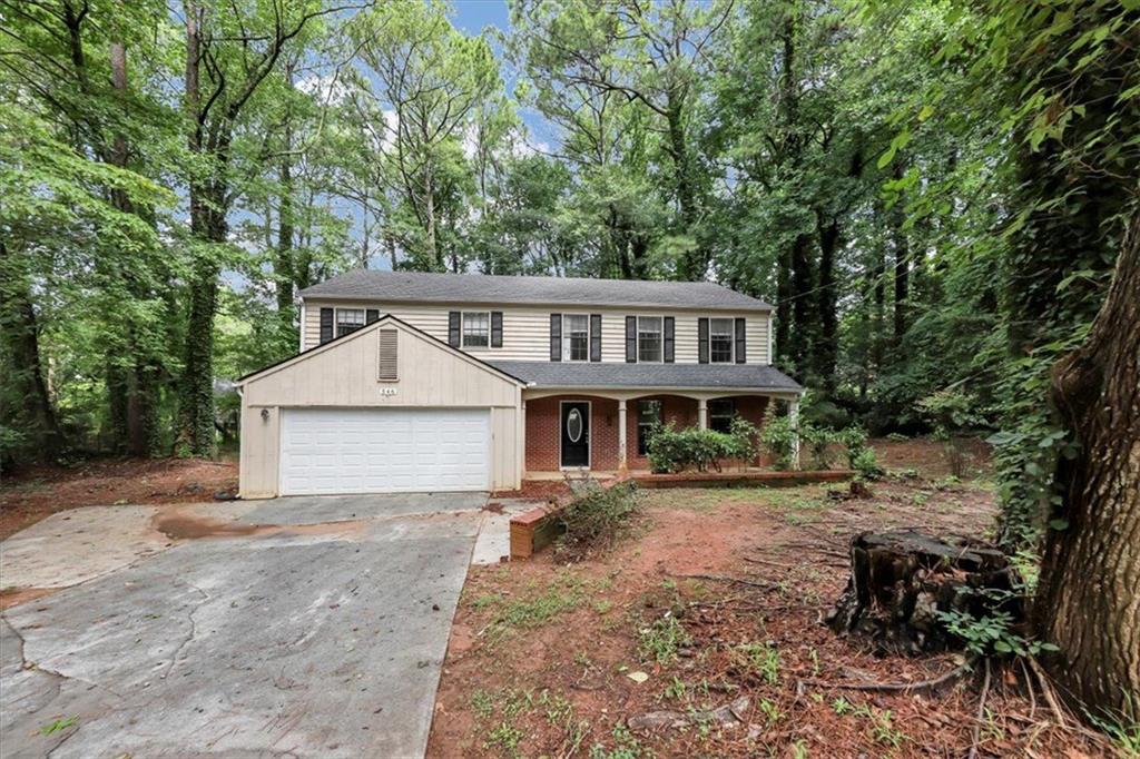 Malton Ct, Stone Mountain, GA 30083