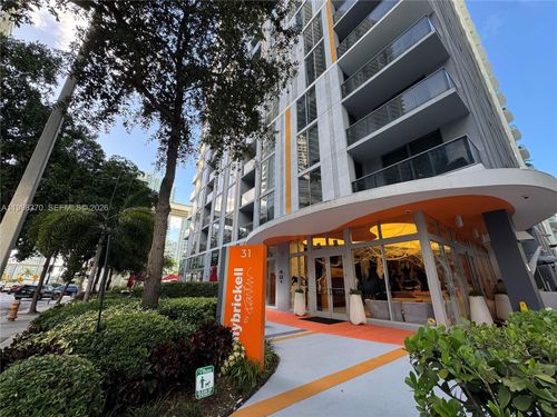 apt-303-31 Se 6th St, Miami, FL, 33131-3099 | Card Image