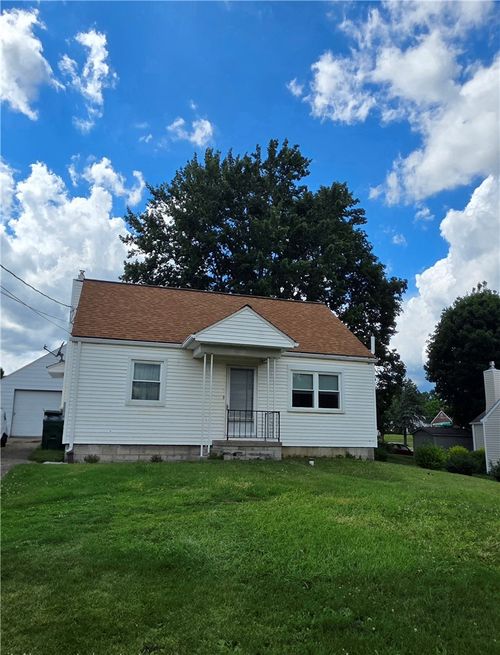 111 Mccandless Ave, Butler, PA, 16001-2520 | Card Image
