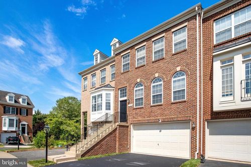 17485 Bayou Bend Cir, DUMFRIES, VA, 22025-5601 | Card Image