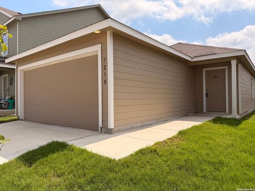 7218 Ox Pl, San Antonio, TX, 78252 | Card Image