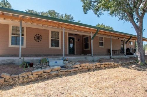 15525 Ranch Road 2241, Tow, TX, 78672-5154 | Card Image