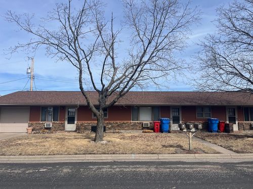 3678 W 8th St, Goodview, MN, 55987-1942 | Card Image