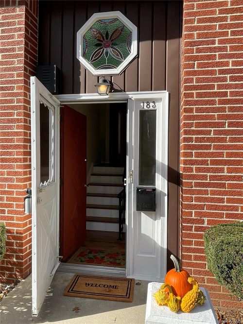 183 Hudson Ter, Yonkers, NY, 10701-1917 | Card Image