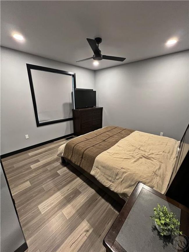 Bedroom #4 - Northeast corner.Spectacular views behind this window shade | Image 33