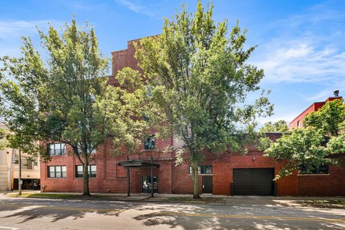 2c-7240 Franklin St, Forest Park, IL, 60130-1178 | Card Image