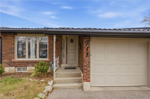 711 Hillview Rd, Cambridge, ON, N3H5C2 | Card Image