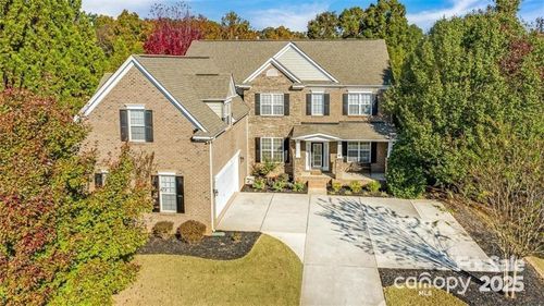 407 Ranelagh Dr, Waxhaw, NC, 28173-8268 | Card Image