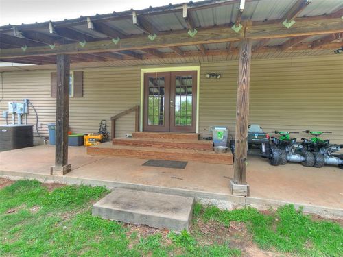 12517 Jerrad Ln, Mcloud, OK, 74851-8637 | Card Image