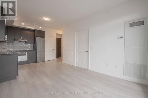 330-50 Ann O'Reilly Road, Toronto (Henry Farm), ON, M2J0C9 | Card Image