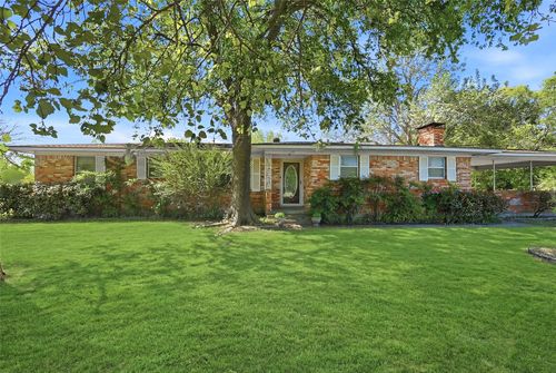 619 W Hayes St, Savoy, TX, 75479-3043 | Card Image