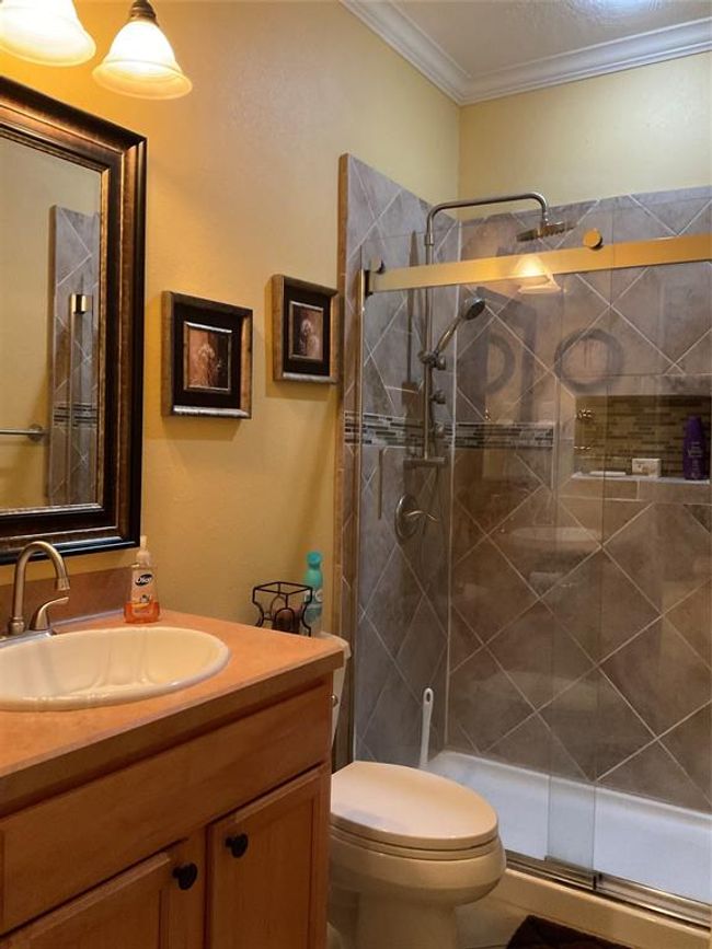 2nd Bath 2 | Image 22