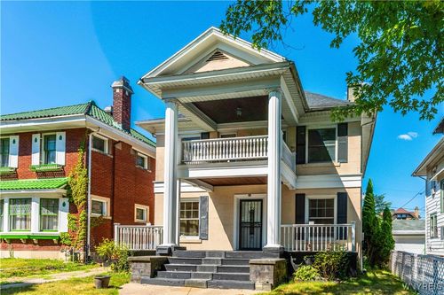 40 Niagara Falls Blvd, Buffalo, NY, 14214-1215 | Card Image