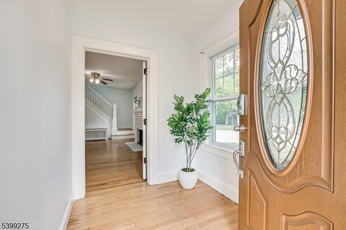 364 Brightwood Ave, Westfield, NJ, 07090-4360 | Card Image