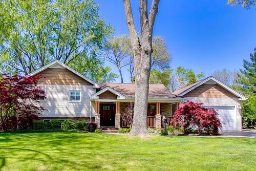 15352 W Cherrywood Lane, Libertyville, IL, 60048 | Card Image