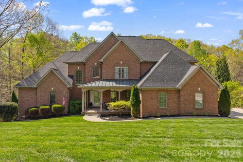 183 April Rd, Troutman, NC, 28166-7671 | Card Image