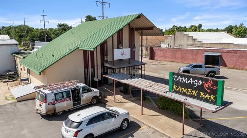 310 W Paul Ave, Pauls Valley, OK, 73075-3223 | Card Image