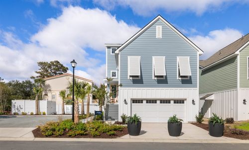 512 9th Ave S, North Myrtle Beach, SC, 29582-5708 | Card Image