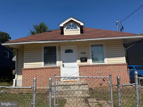 435 Balboa Ave, CAPITOL HEIGHTS, MD, 20743-2848 | Card Image