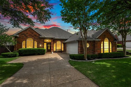2717 Creek Crossing Dr, Mckinney, TX, 75072-4718 | Card Image