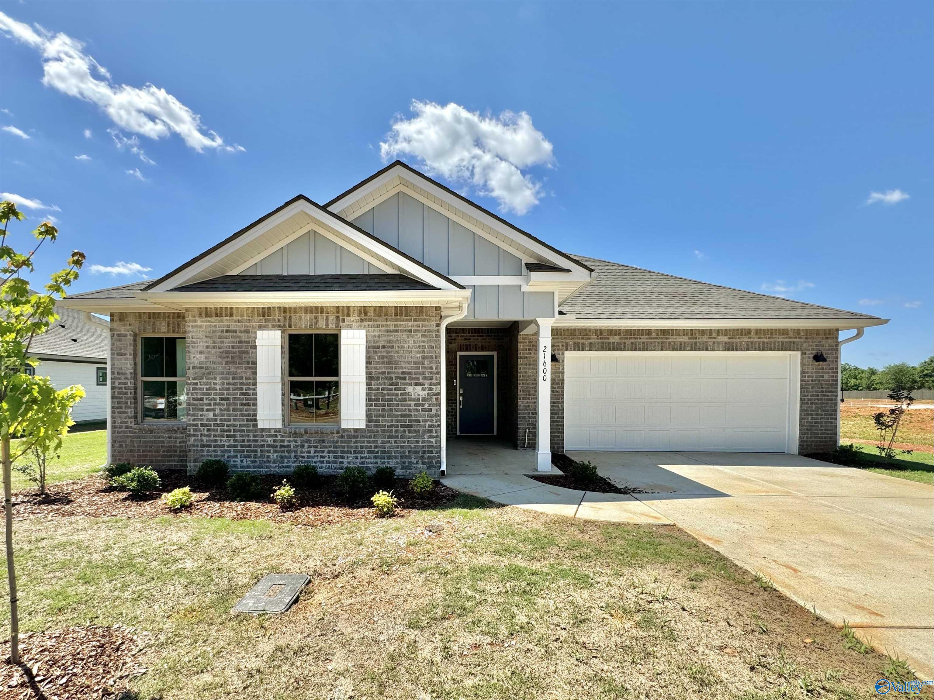 Evanford Dr, Athens, AL 35613 #1