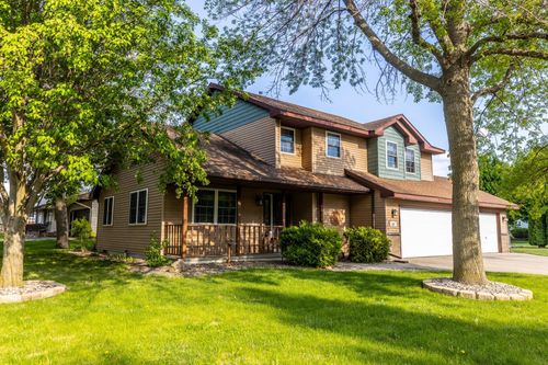 321 Memorial Dr Sw, Blooming Prairie, MN, 55917-1354 | Card Image