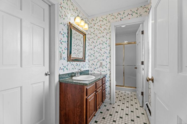 Primary bath | Image 27
