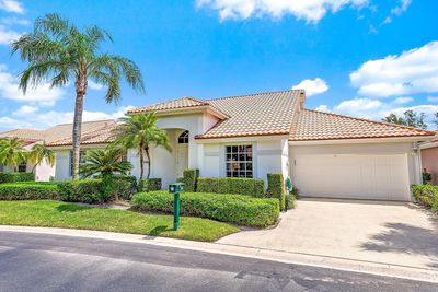 240 Eagleton Estates Boulevard, House other with 4 bedrooms, 3 bathrooms and null parking in Palm Beach Gardens FL | Image 1