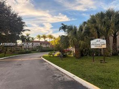 1302-6926 Nw 166th Ter, Miami Lakes, FL, 33014-6064 | Card Image