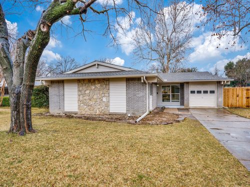 819 Kingswood Ave, Richardson, TX, 75080-3044 | Card Image